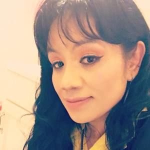 Meet your Posher, Leticia